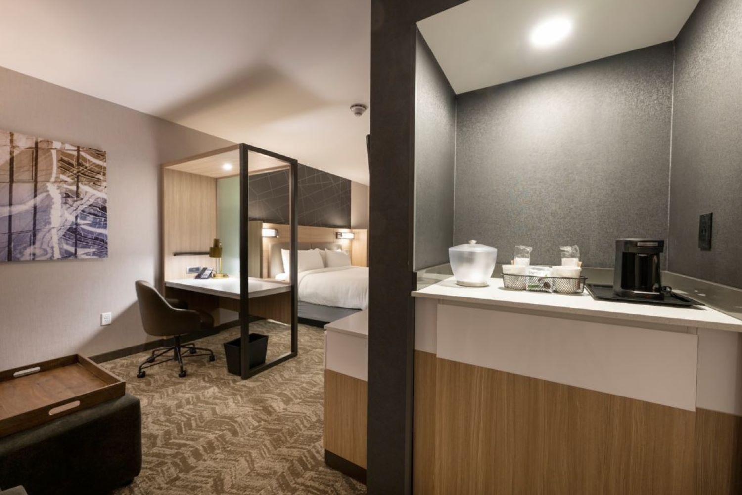 Springhill Suites By Marriott Colorado Springs Downtown エクステリア 写真